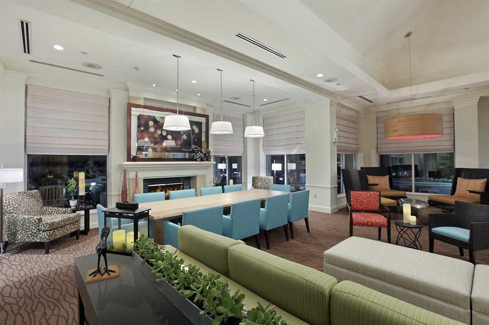 Hilton Garden Inn Providence Airport/Warwick Exterior photo