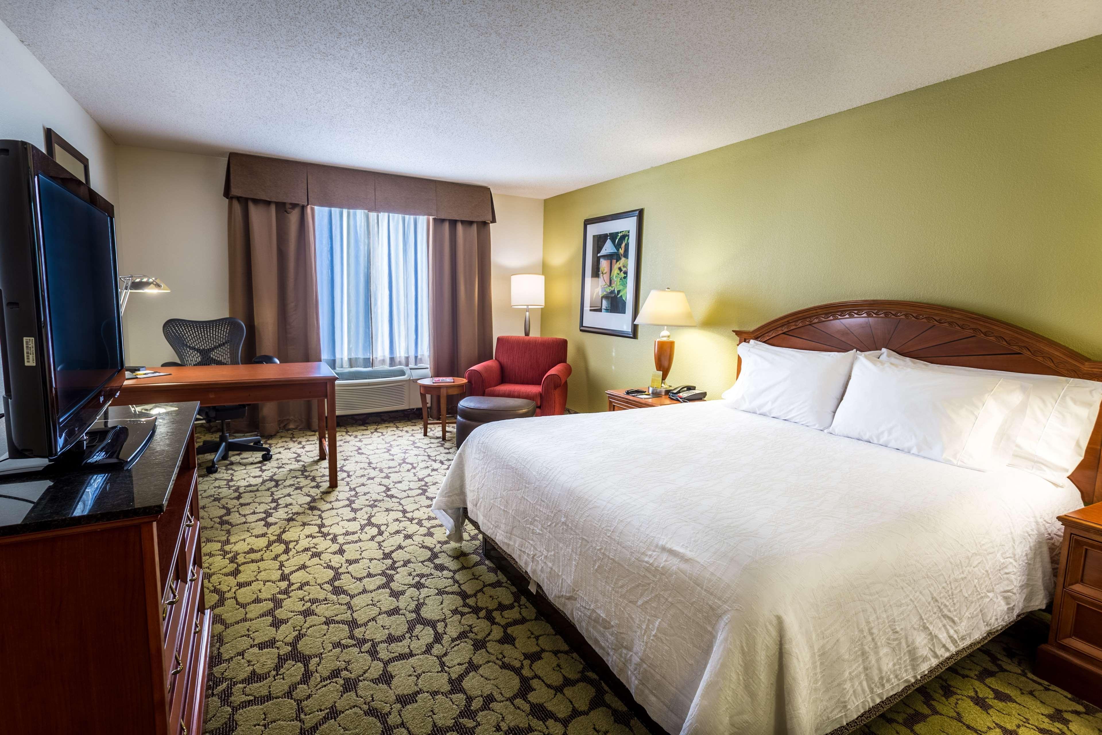 Hilton Garden Inn Providence Airport/Warwick Exterior photo